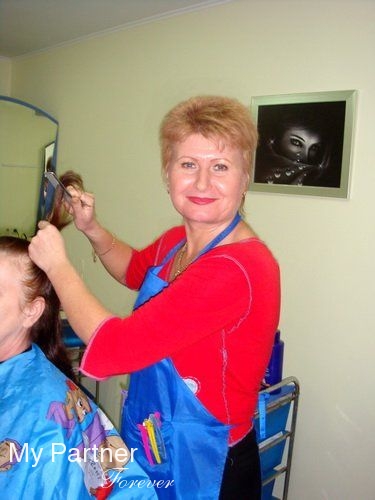Dating Service to Meet Beautiful Ukrainian Woman Antonina from Odessa, Ukraine