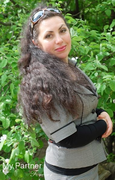 Dating Service to Meet Gorgeous Ukrainian Woman Olga from Melitopol, Ukraine