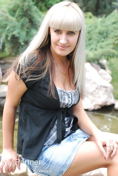 Dating Site to Meet Charming Ukrainian Lady Inna from Melitopol, Ukraine