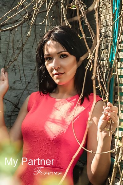 Datingsite to Meet Charming Russian Woman Viktoriya from Almaty, Kazakhstan