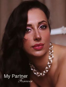 Dating Site to Meet Stunning Ukrainian Lady Nataliya from Poltava, Ukraine
