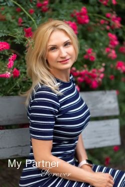 Datingsite to Meet Charming Ukrainian Lady Nataliya from Kiev, Ukraine
