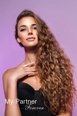 Datingsite to Meet Gorgeous Ukrainian Girl Svetlana from Mariupol, Ukraine