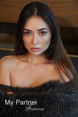 Gorgeous Bride from Ukraine - Alesya from Kiev, Ukraine