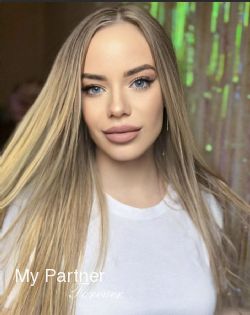 Meet Stunning Ukrainian Woman Nataliya from Kiev, Ukraine