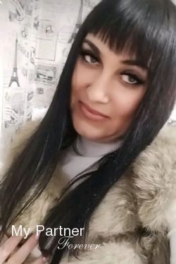 Online Dating with Charming Belarusian Girl Veronika from Grodno, Belarus