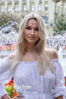 Sexy Bride from Ukraine - Aleksandra from Kiev, Ukraine
