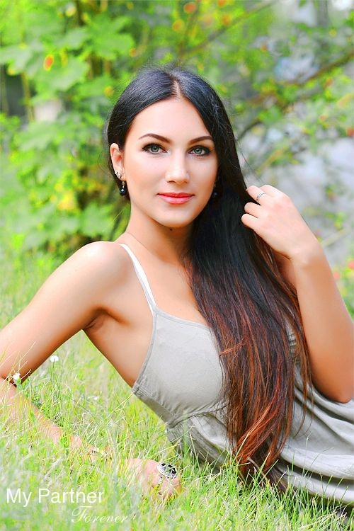 Dating Site to Meet Charming Ukrainian Girl Elizaveta from Sumy, Ukraine