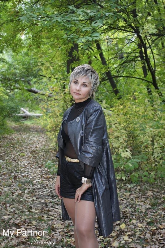 Dating Site to Meet Gorgeous Ukrainian Woman Elena from Zaporozhye, Ukraine