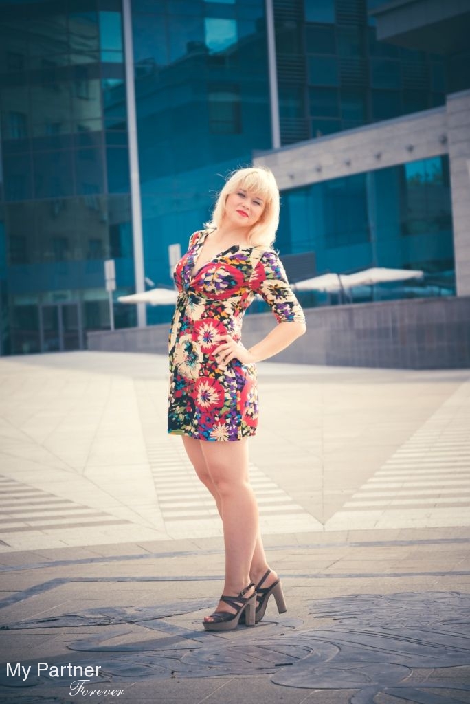 Datingsite to Meet Pretty Ukrainian Girl Anna from Kharkov, Ukraine
