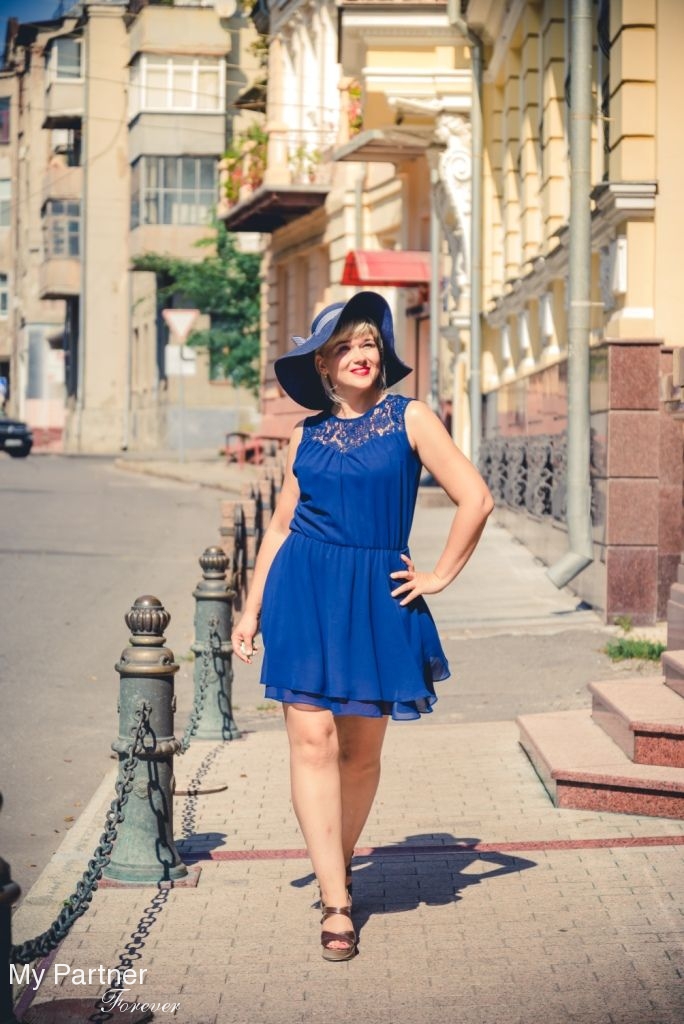 Datingsite to Meet Sexy Ukrainian Girl Anna from Kharkov, Ukraine