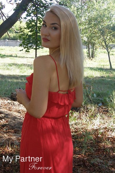 Datingsite to Meet Sexy Ukrainian Girl Olga from Pavlograd, Ukraine