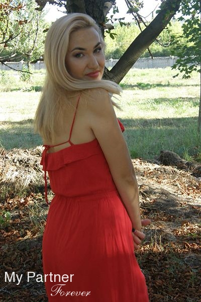 Datingsite to Meet Single Ukrainian Girl Olga from Pavlograd, Ukraine