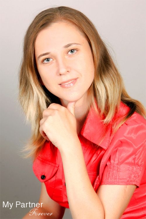 Datingsite to Meet Stunning Ukrainian Lady Larisa from Sumy, Ukraine