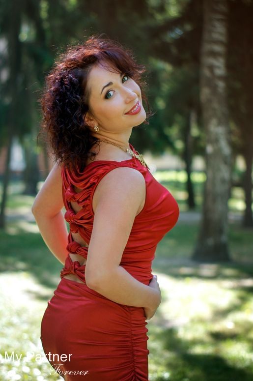 Gorgeous Ukrainian Bride Lesya from Poltava, Ukraine