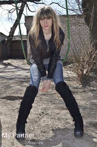 Meet Single Ukrainian Woman Anna from Melitopol, Ukraine