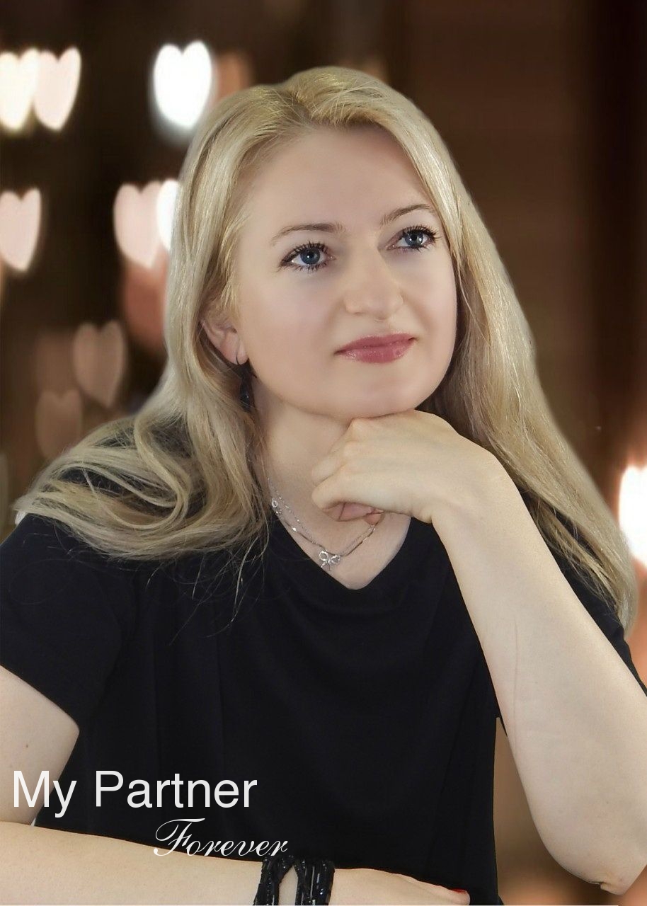 Belarusian Woman Seeking Marriage - Lyudmila from Minsk, Belarus