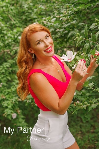 Charming Lady from Ukraine - Yuliya from Zaporozhye, Ukraine