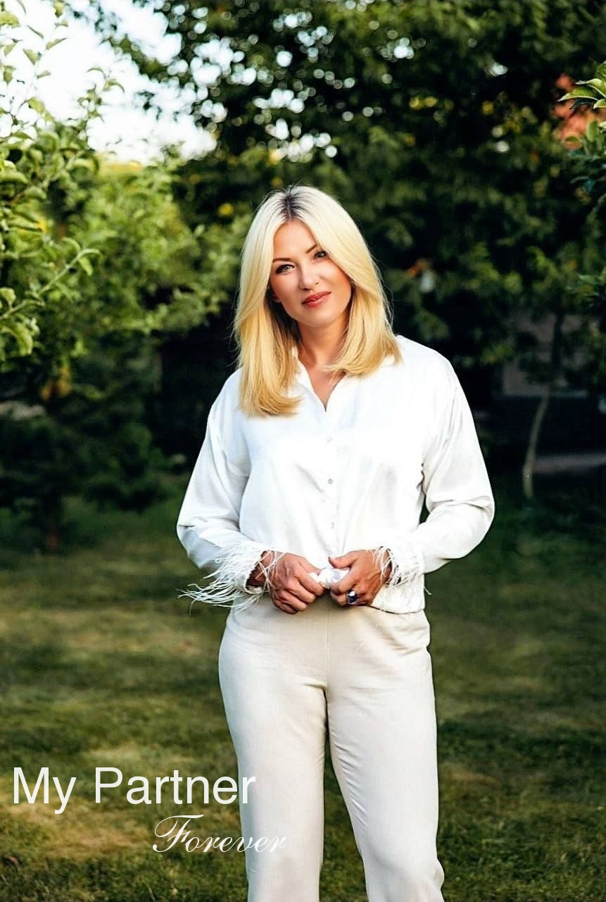 Charming Woman from Ukraine - Larisa from Vinnitsa, Ukraine