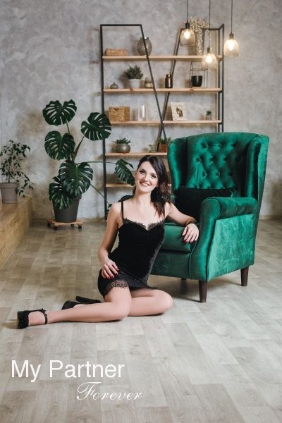 Dating Service to Meet Beautiful Ukrainian Girl Ekaterina from Zaporozhye, Ukraine