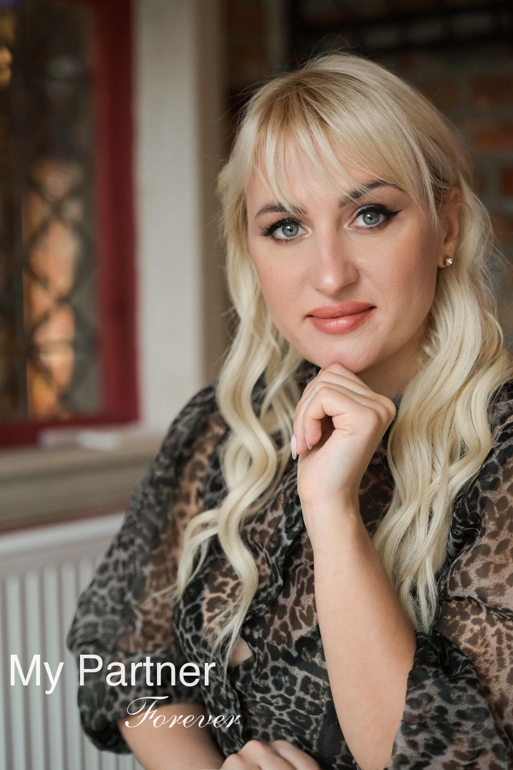 Dating Service to Meet Beautiful Ukrainian Lady Marina from Dniepropetrovsk, Ukraine