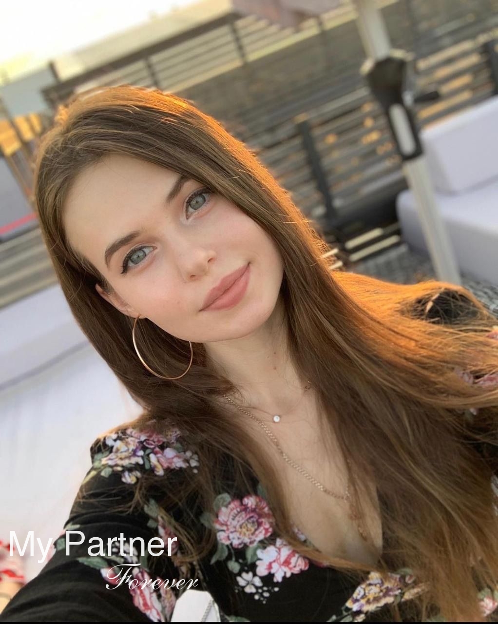 Dating Service to Meet Sexy Ukrainian Lady Inessa from Vinnitsa, Ukraine