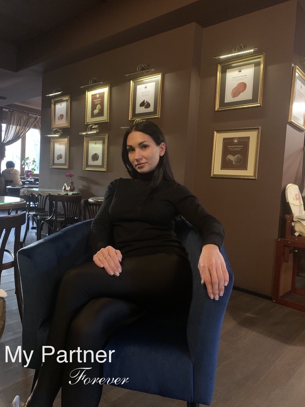 Dating Service to Meet Sexy Ukrainian Woman Diana from Zaporozhye, Ukraine