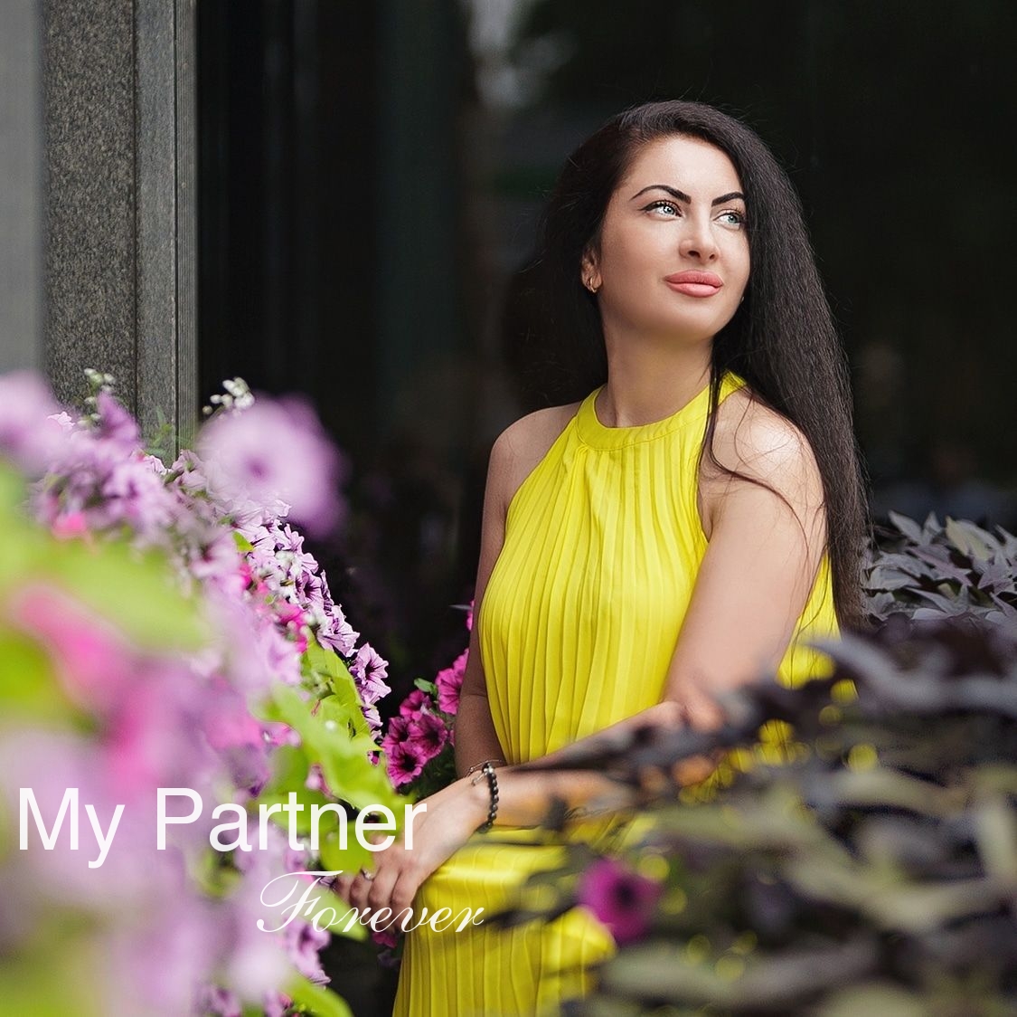 Dating Service to Meet Single Ukrainian Lady Karina from Dniepropetrovsk, Ukraine