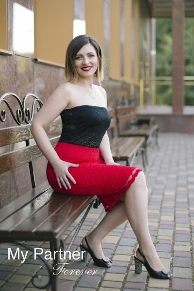 Dating Service to Meet Single Ukrainian Lady Nataliya from Zaporozhye, Ukraine