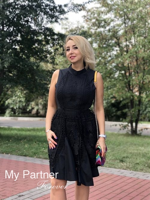 Dating Service to Meet Single Ukrainian Woman Tatiyana from Vinnitsa, Ukraine