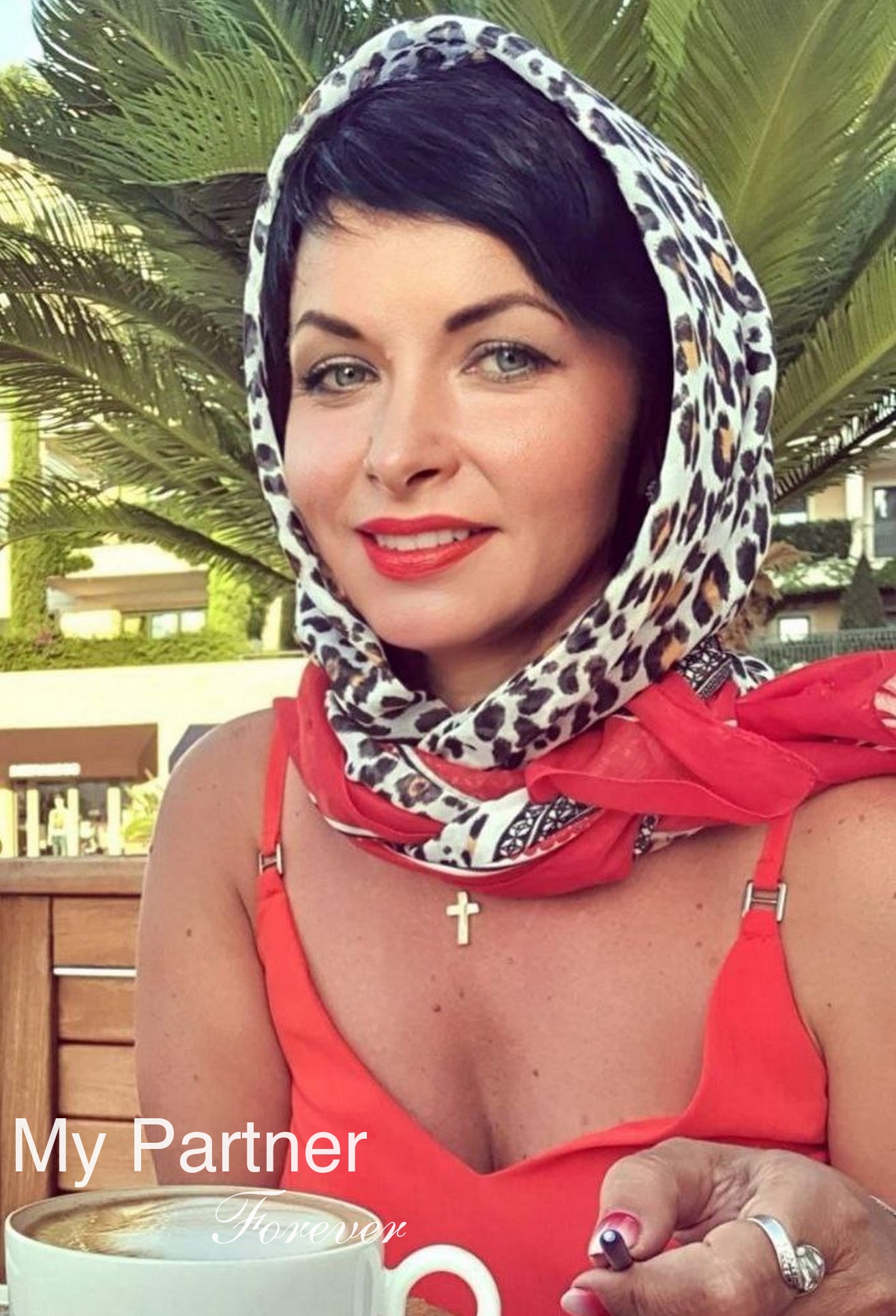 Dating Service to Meet Stunning Ukrainian Lady Svetlana from Kharkov, Ukraine