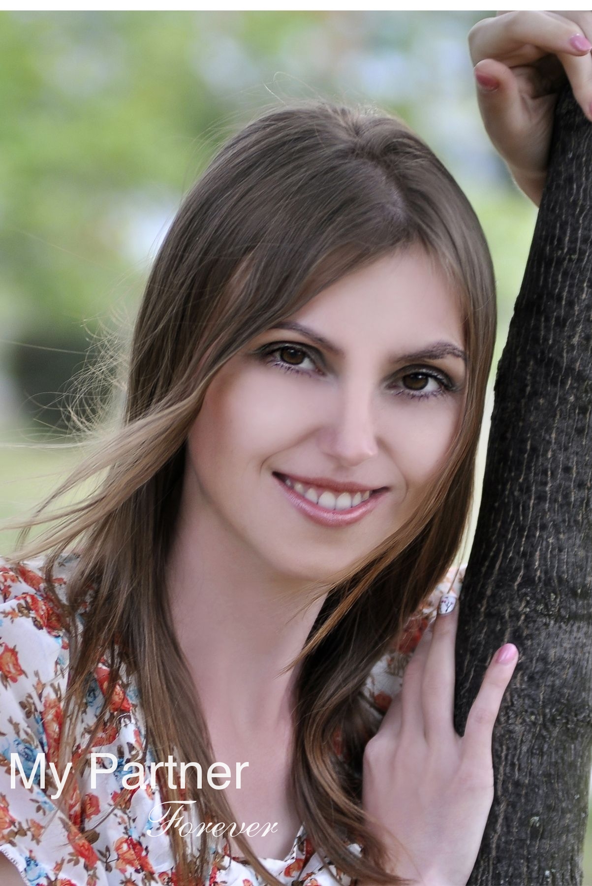Dating Service to Meet Stunning Ukrainian Woman Olga from Kiev, Ukraine