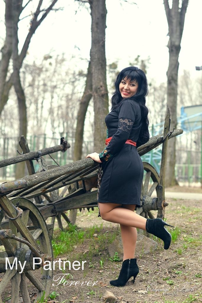 Dating Site to Meet Beautiful Ukrainian Girl Lyudmila from Vinnitsa, Ukraine