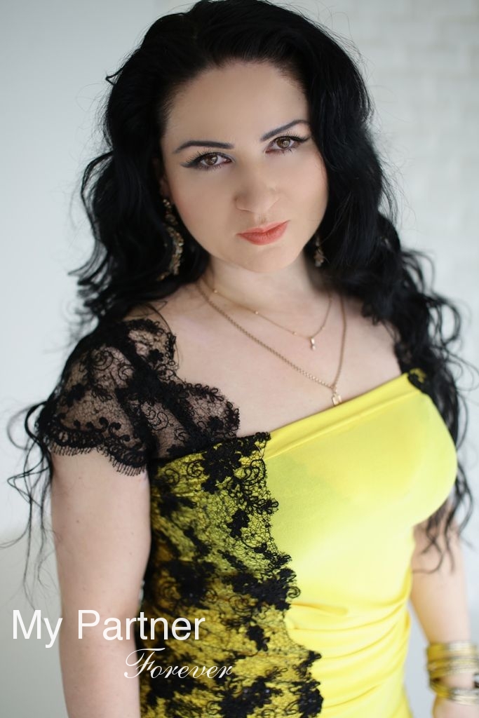 Dating Site to Meet Beautiful Ukrainian Girl Tatiyana from Vinnitsa, Ukraine