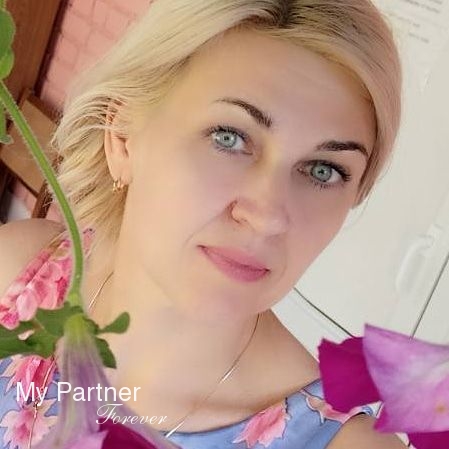 Dating Site to Meet Charming Belarusian Girl Irina from Grodno, Belarus