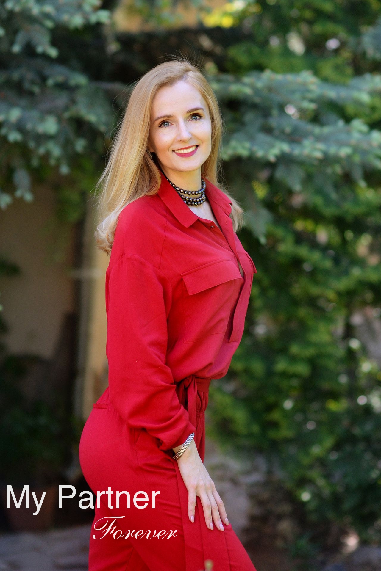 Dating Site to Meet Charming Ukrainian Woman Elena from Kharkov, Ukraine