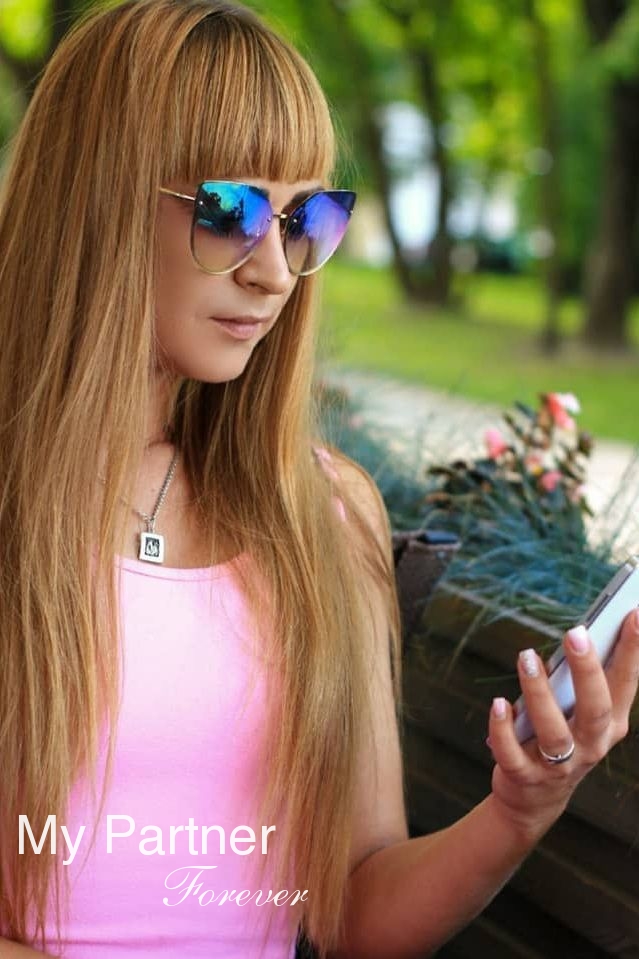 Dating Site to Meet Gorgeous Belarusian Girl Yuliya from Grodno, Belarus