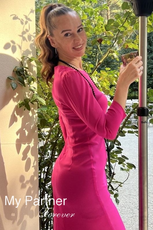 Dating Site to Meet Pretty Belarusian Girl Olga from Grodno, Belarus