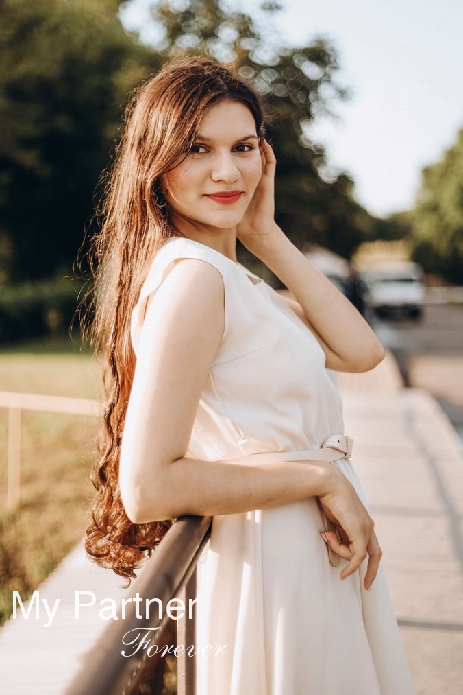 Dating Site to Meet Pretty Belarusian Woman Anzhelika from Minsk, Belarus