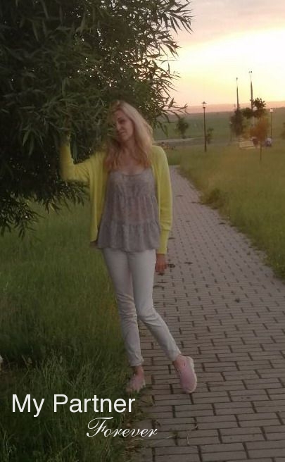 Dating Site to Meet Sexy Belarusian Girl Irina from Grodno, Belarus