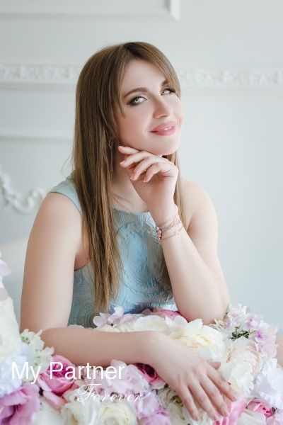 Dating Site to Meet Sexy Ukrainian Woman Lina from Zaporozhye, Ukraine