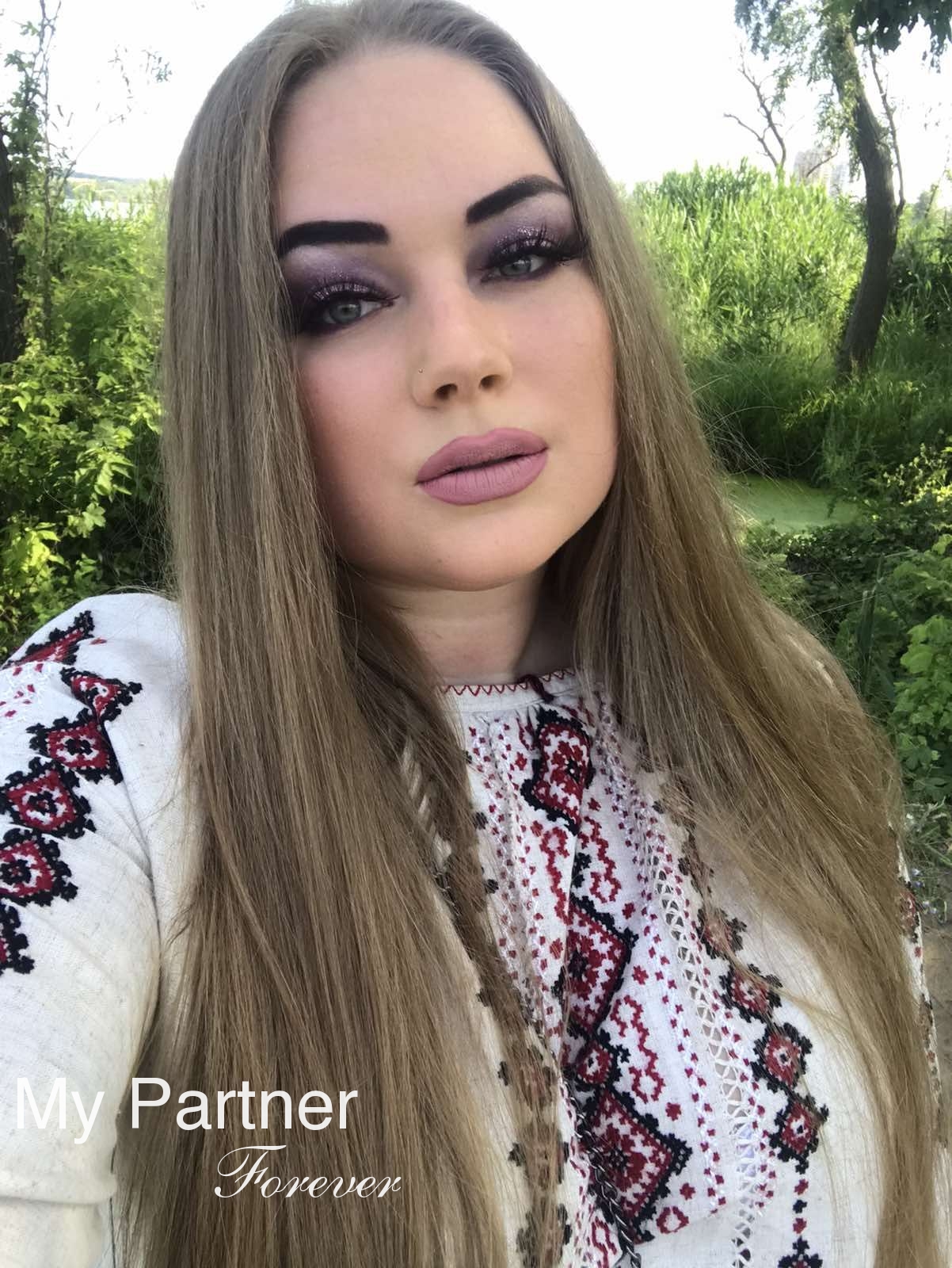 Dating Site to Meet Sexy Ukrainian Woman Mariya from Dniepropetrovsk, Ukraine