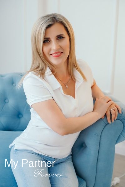 Dating Site to Meet Sexy Ukrainian Woman Viktoriya from Zaporozhye, Ukraine