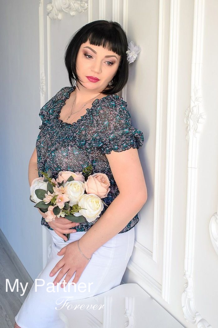 Dating Site to Meet Stunning Belarusian Girl Inna from Grodno, Belarus