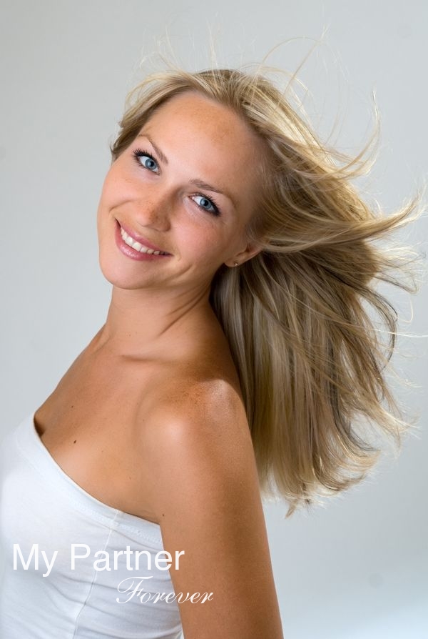 Dating Site to Meet Stunning Ukrainian Girl Ekaterina from Cherkasy, Ukraine