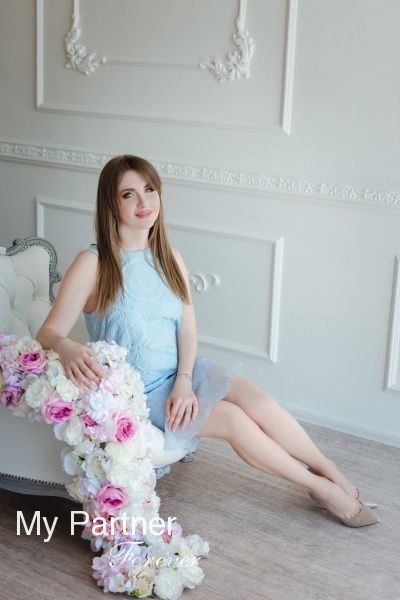 Dating Site to Meet Stunning Ukrainian Woman Lina from Zaporozhye, Ukraine