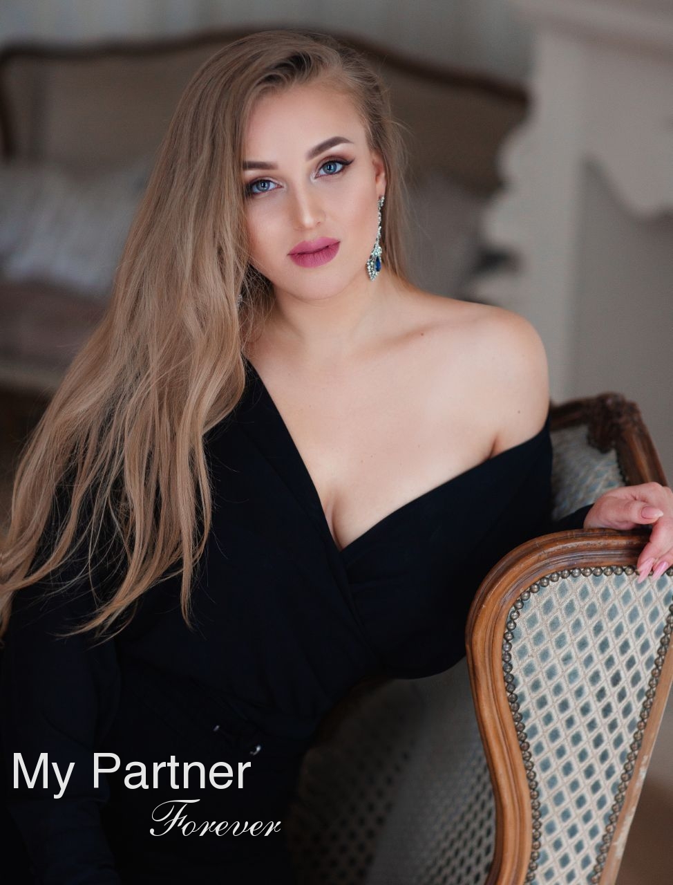 Dating with Pretty Ukrainian Lady Solomiya from Kiev, Ukraine