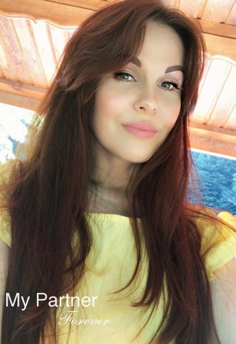 Dating with Pretty Ukrainian Lady Tatiyana from Vinnitsa, Ukraine