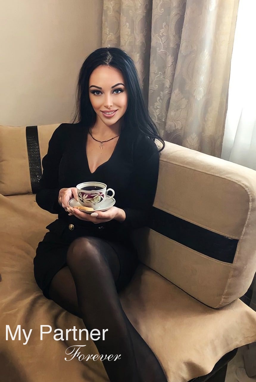 Dating with Sexy Ukrainian Woman Valeriya from Dniepropetrovsk, Ukraine