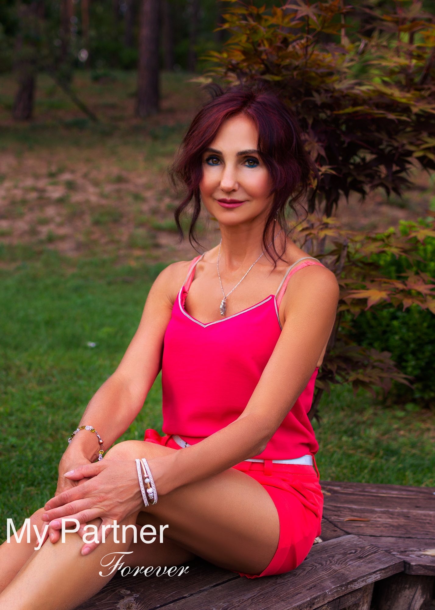 Dating with Ukrainian Girl Valentina from Kiev, Ukraine